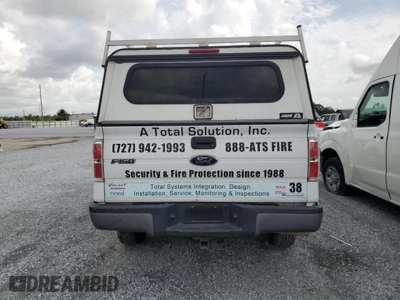 2014 Ford F-150 XL with VIN 1FTMF1CM2EKF16215, listed as a Copart auction lot 64778775 with 242,400 mi miles and Clean title. Bid and sale history available at DreamBid. Image 6.