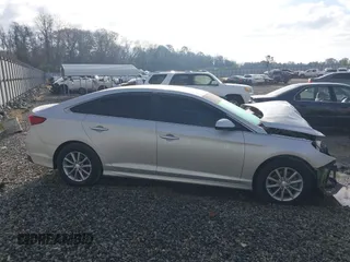 2019 Hyundai Sonata SE with VIN 5NPE24AF4KH766121, listed as a IAAI auction lot 41794665 with 101,673 mi miles and . Bid and sale history available at carsss.com. Image 14.