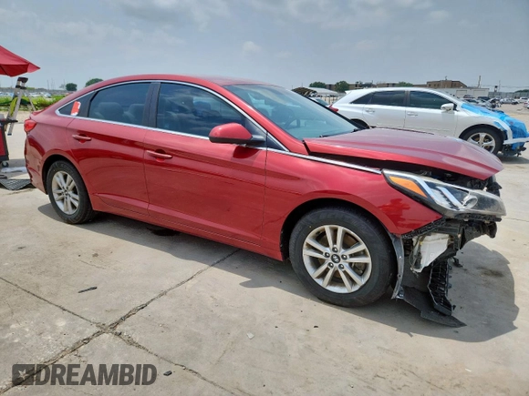 2016 Hyundai Sonata SE z VIN 5NPE24AF0GH302489, wystawiony jako Copart lot #56935185 z przebiegiem 121 767 mil mil oraz Szkoda całkowita • Salvage title. Historia ofert i sprzedaży dostępna na DreamBid. Obrazek 4.