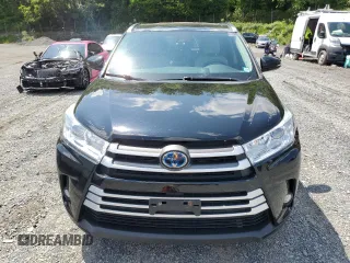 2018 Toyota Highlander Hybrid XLE with VIN 5TDJGRFH1JS038904, listed as a Copart auction lot 58176435 with 38,083 mi miles and Clean title. Bid and sale history available at DreamBid. Image 5.