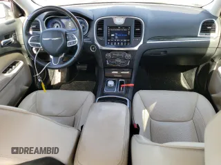 2019 Chrysler 300 Limited with VIN 2C3CCAKG9KH591128, listed as a Copart auction lot 47474235 with 98,024 mi miles and Salvage Title. Bid and sale history available at carsss.com. Image 8.