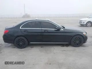 2018 Mercedes-Benz C 300 with VIN 55SWF4JB8JU234808, listed as a IAAI auction lot 41869594 with 220,883 mi miles and . Bid and sale history available at carsss.com. Image 13.