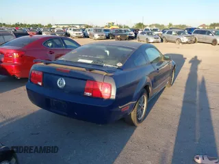 2005 Ford Mustang Deluxe z VIN 1ZVFT80N155124281, wystawiony jako IAAI lot #41941404 z przebiegiem Nie podano mil oraz . Historia ofert i sprzedaży dostępna na DreamBid. Obrazek 4.