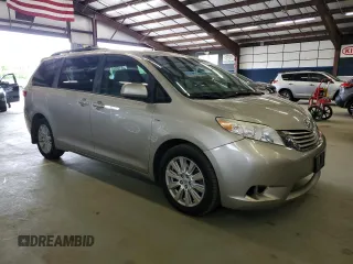 2016 Toyota Sienna LE z VIN 5TDJK3DC5GS132280, wystawiony jako Copart lot #57935445 z przebiegiem 167 966 mil mil oraz Czysty tytuł • Clean title. Historia ofert i sprzedaży dostępna na DreamBid. Obrazek 4.