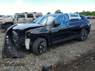 2021 Volkswagen Atlas SE with VIN 1V2LC2CA5MC200203, listed as a Copart auction lot 58023304 with 53,392 mi miles and Salvage title. Bid and sale history available at DreamBid. Image 1.