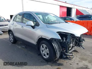 2016 Chevrolet Trax LS with VIN KL7CJKSB7GB674890, listed as a IAAI auction lot 40347014 with 97,810 mi miles. Bid and sale history available at carsss.com. Image 1.