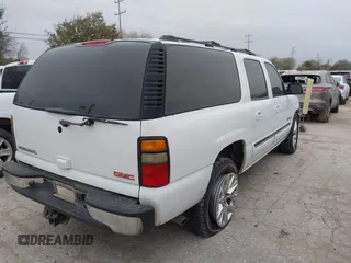 2004 GMC Yukon XL SLT with VIN 1GKEC16Z94J313593, listed as a IAAI auction lot 41632013 with 225,624 mi miles. Bid and sale history available at carsss.com. Image 4.