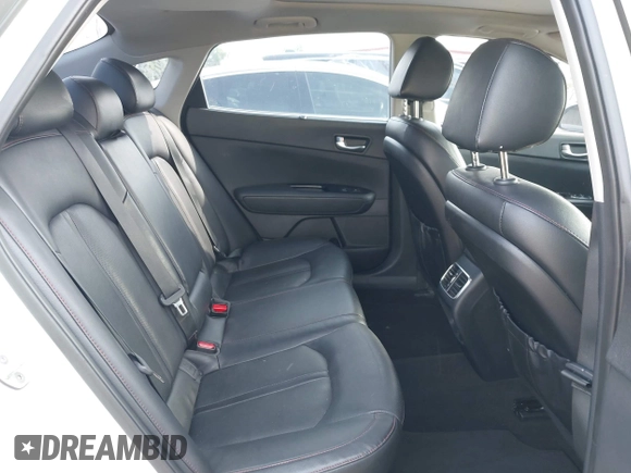 2016 Kia Optima SX Turbo с VIN 5XXGW4L28GG077953, выставлен на аукционе IAAI как лот 42498707 с пробегом 100 000 миль миль и . История ставок и продаж доступна на DreamBid. Изображение 8.