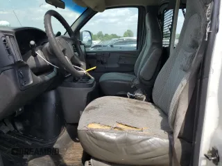 2003 Chevrolet Express Cargo with VIN 1GCHG35U231215213, listed as a Copart auction lot 60315874 with Not provided miles and Salvage title. Bid and sale history available at DreamBid. Image 7.