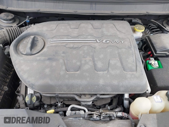 2019 Jeep Cherokee Limited with VIN 1C4PJMDX6KD156310, listed as a IAAI auction lot 41982999 with 52,000 mi miles. Bid and sale history available at carsss.com. Image 10.
