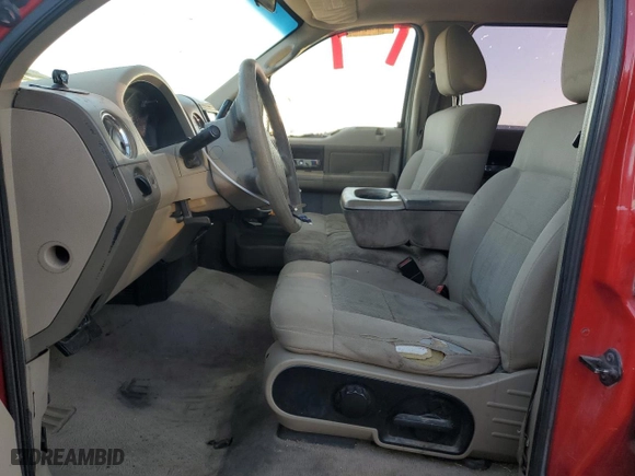 2004 Ford F-150 XLT with VIN 1FTRW12W94KA48460, listed as a Copart auction lot 44217395 with 183,684 mi miles and Salvage Title. Bid and sale history available at carsss.com. Image 7.