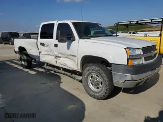 2003 Chevrolet Silverado 2500HD LS with VIN 1GCHK23U03F179889, listed as a Copart auction lot 43027305 with 124,404 mi miles and Salvage Title. Bid and sale history available at carsss.com. Image 4.