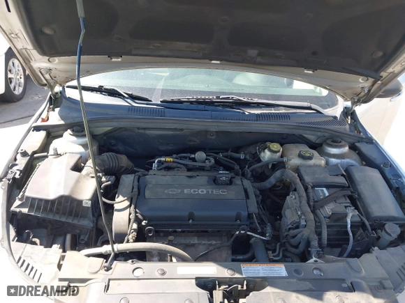 2015 Chevrolet Cruze LS with VIN 1G1PA5SH8F7275538, listed as a IAAI auction lot 42048660 with 132,977 mi miles. Bid and sale history available at carsss.com. Image 10.