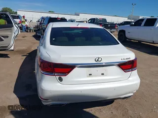 2013 Lexus LS 460 with VIN JTHBL5EF5D5124038, listed as a IAAI auction lot 40197929 with 232,697 mi miles and . Bid and sale history available at DreamBid. Image 17.