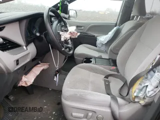 2018 Toyota Sienna LE Auto Access Seat with VIN 5TDKZ3DC4JS948792, listed as a Copart auction lot 52949475 with Not Provided miles and Salvage Title. Bid and sale history available at carsss.com. Image 7.