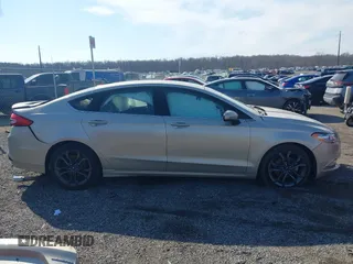 2018 Ford Fusion SE with VIN 3FA6P0H72JR127203, listed as a IAAI auction lot 41642076 with 74,034 mi miles. Bid and sale history available at carsss.com. Image 14.