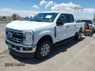 2024 Ford F-250 XL with VIN 1FT7W2BT9RED57676, listed as a IAAI auction lot 42593411 with 40,438 mi miles and . Bid and sale history available at DreamBid. Image 17.