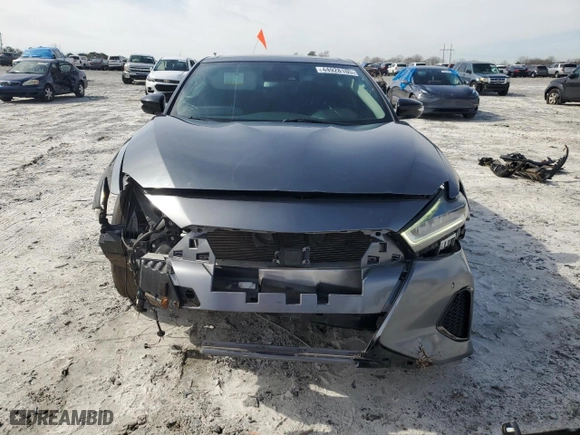 2020 Nissan Maxima SL with VIN 1N4AA6DVXLC367331, listed as a Copart auction lot 44928105 with 84,464 mi miles and Salvage Title. Bid and sale history available at carsss.com. Image 5.