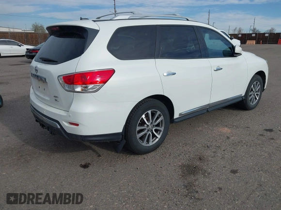 2013 Nissan Pathfinder S with VIN 5N1AR2MM1DC622044, listed as a IAAI auction lot 41878956 with 175,125 mi miles. Bid and sale history available at carsss.com. Image 4.