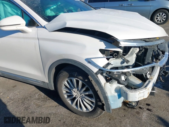 2017 Lincoln MKX Select with VIN 2LMPJ8KR5HBL34766, listed as a IAAI auction lot 41339942 with 157,186 mi miles. Bid and sale history available at carsss.com. Image 6.