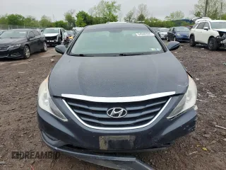2013 Hyundai Sonata GLS with VIN 5NPEB4AC3DH779631, listed as a Copart auction lot 54946595 with 98,237 mi miles and Salvage Title. Bid and sale history available at carsss.com. Image 5.