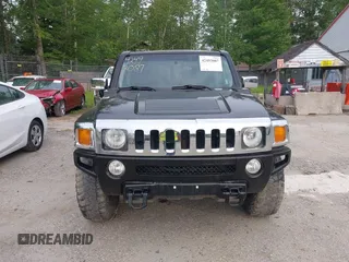 2008 Hummer H3 Luxury с VIN 5GTEN13E088178811, выставлен на аукционе IAAI как лот 42493087 с пробегом 165 152 миль миль и . История ставок и продаж доступна на DreamBid. Изображение 12.