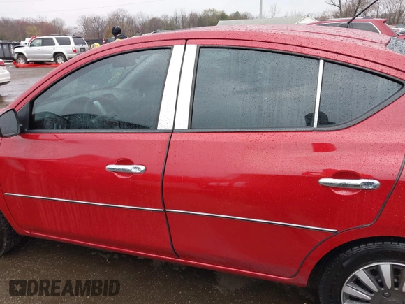 2015 Nissan Versa SV with VIN 3N1CN7AP7FL828807, listed as a IAAI auction lot 41849439 with 204,234 mi miles. Bid and sale history available at carsss.com. Image 15.