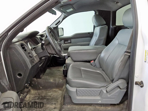 2014 Ford F-150 XL с VIN 1FTMF1CMXEKF21047, выставлен на аукционе Copart как лот 54858515 с пробегом 180 045 миль миль и Чистый • Clean title. История ставок и продаж доступна на DreamBid. Изображение 7.