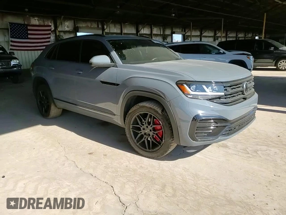 2021 Volkswagen Atlas SEL Premium R-Line z VIN 1V2FE2CAXMC219210, wystawiony jako Copart lot #62213275 z przebiegiem 43 170 mil mil oraz Szkoda całkowita • Salvage title. Historia ofert i sprzedaży dostępna na DreamBid. Obrazek 13.