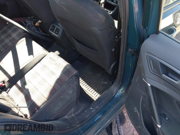 2018 Volkswagen GTI S с VIN 3VW547AU2JM293044, выставлен на аукционе IAAI как лот 41821269 с пробегом 77 366 миль миль и . История ставок и продаж доступна на DreamBid. Изображение 8.