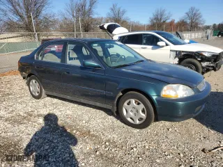 1998 Honda Civic EX with VIN 1HGEJ8642WL018276, listed as a Copart auction lot 82837324 with 217,713 mi miles and Salvage Title. Bid and sale history available at carsss.com. Image 4.