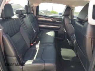 2015 Toyota Tundra Platinum z VIN 5TFAW5F15FX439338, wystawiony jako Copart lot #53471185 z przebiegiem 93 454 mil mil oraz Szkoda całkowita • Salvage title. Historia ofert i sprzedaży dostępna na DreamBid. Obrazek 11.