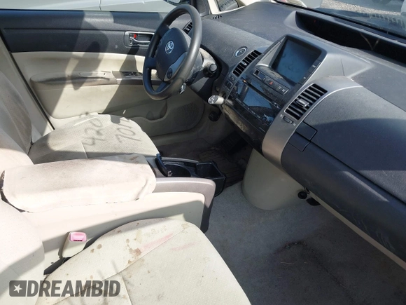2008 Toyota Prius with VIN JTDKB20U687727907, listed as a IAAI auction lot 42097011 with 102,187 mi miles. Bid and sale history available at carsss.com. Image 5.