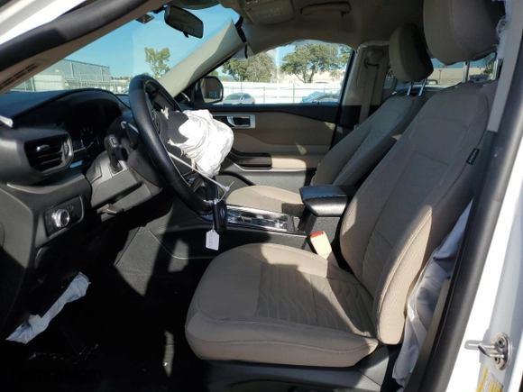 2020 Ford Explorer XLT with VIN 1FMSK8DHXLGC02594, listed as a Copart auction lot 46547365 with 66,124 mi miles and Salvage Title. Bid and sale history available at carsss.com. Image 7.