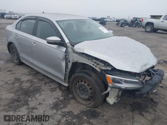 2014 Volkswagen Jetta SE with VIN 3VWD17AJXEM240334, listed as a IAAI auction lot 42116810 with 278,707 mi miles and . Bid and sale history available at DreamBid. Image 1.