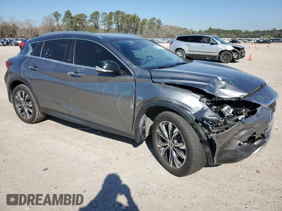 2018 Infiniti QX30 Premium with VIN SJKCH5CR3JA006008, listed as a Copart auction lot 43291864 with 50,174 mi miles. Bid and sale history available at carsss.com. Image 4.