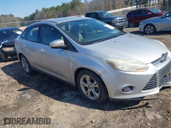 2013 Ford Focus SE with VIN 1FADP3F27DL178733, listed as a IAAI auction lot 41597711 with 206,967 mi miles. Bid and sale history available at carsss.com. Image 1.