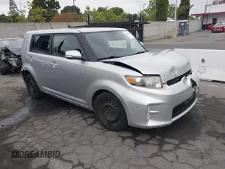 2014 Scion xB z VIN JTLZE4FE3EJ064882, wystawiony jako IAAI lot #42189632 z przebiegiem 166 024 mil mil oraz . Historia ofert i sprzedaży dostępna na DreamBid. Obrazek 1.