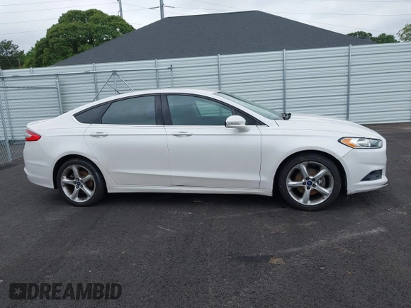 2016 Ford Fusion SE с VIN 3FA6P0HDXGR341001, выставлен на аукционе IAAI как лот 42220300 с пробегом 147 933 миль миль и . История ставок и продаж доступна на DreamBid. Изображение 13.