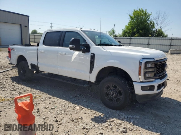 2024 Ford F-250 XL with VIN 1FT8W2BAXREE61516, listed as a Copart auction lot 62951005 with 6,709 mi miles and Salvage title. Bid and sale history available at DreamBid. Image 4.