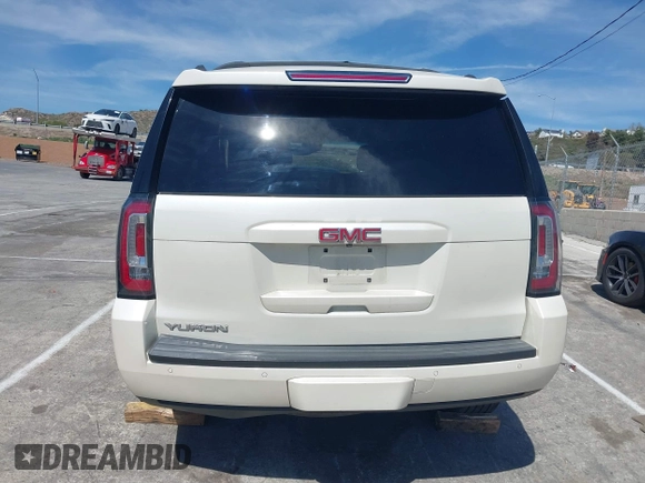 2015 GMC Yukon SLT with VIN 1GKS1BKC3FR102961, listed as a IAAI auction lot 41872717 with 1 mi miles. Bid and sale history available at carsss.com. Image 16.
