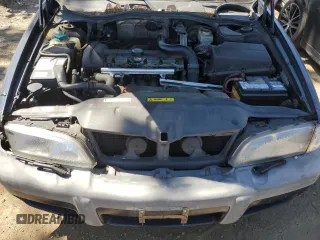 2000 Volvo V70 with VIN YV1LZ56D2Y2667012, listed as a Copart auction lot 70434844 with 121,255 mi miles and Salvage Title. Bid and sale history available at carsss.com. Image 11.