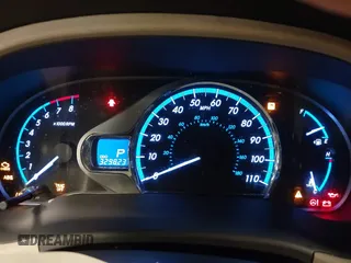 2012 Toyota Sienna XLE AAS with VIN 5TDYK3DCXCS208178, listed as a IAAI auction lot 41788262 with 329,823 mi miles and . Bid and sale history available at carsss.com. Image 15.