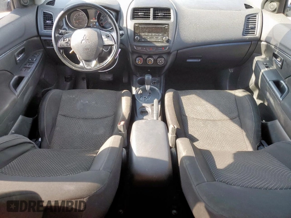 2016 Mitsubishi Outlander ES z VIN JA4AP3AU4GZ054100, wystawiony jako Copart lot #55767405 z przebiegiem 111 901 mil mil oraz Szkoda całkowita • Salvage title. Historia ofert i sprzedaży dostępna na DreamBid. Obrazek 8.