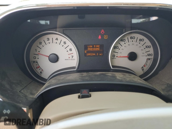 2007 Ford Explorer Eddie Bauer with VIN 1FMEU74807UB09639, listed as a Copart auction lot 59800075 with 195,294 mi miles and Salvage title. Bid and sale history available at DreamBid. Image 9.