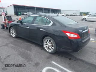 2011 Nissan Maxima SV z VIN 1N4AA5AP1BC855128, wystawiony jako IAAI lot #42372161 z przebiegiem 189 514 mil mil oraz . Historia ofert i sprzedaży dostępna na DreamBid. Obrazek 3.