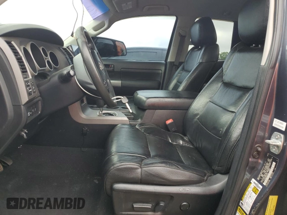 2010 Toyota Tundra z VIN 5TFUW5F15AX101377, wystawiony jako Copart lot #55348565 z przebiegiem 182 147 mil mil oraz Szkoda całkowita • Salvage title. Historia ofert i sprzedaży dostępna na DreamBid. Obrazek 7.