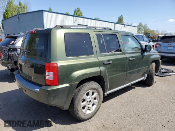 2008 Jeep Patriot Sport z VIN 1J8FF28W38D543935, wystawiony jako Copart lot #53519445 z przebiegiem 169 618 mil mil oraz Czysty tytuł • Clean title. Historia ofert i sprzedaży dostępna na DreamBid. Obrazek 3.