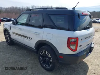 2021 Ford Bronco Sport Outer Banks z VIN 3FMCR9C66MRA02537, wystawiony jako IAAI lot #41901933 z przebiegiem 59 078 mil mil oraz . Historia ofert i sprzedaży dostępna na DreamBid. Obrazek 3.