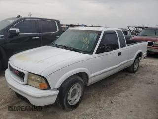 1998 GMC Sonoma SLS with VIN 1GTCS1949W8543165, listed as a Copart auction lot 73787354 with 120,465 mi miles and Non Repairable. Bid and sale history available at carsss.com. Image 1.